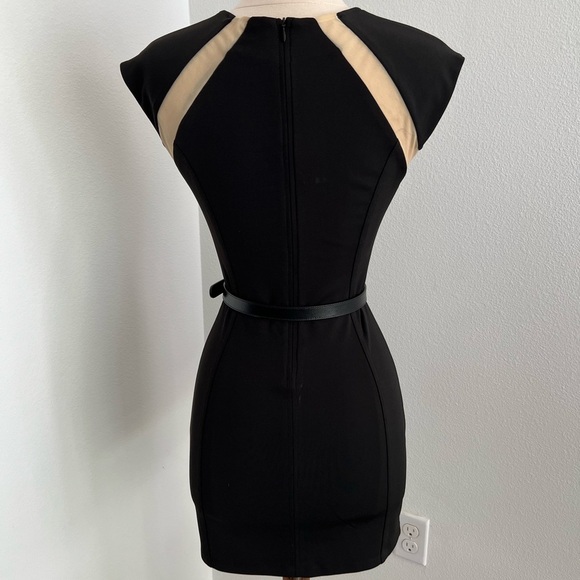 Arden B Bodycon Dress - Picture 2 of 5